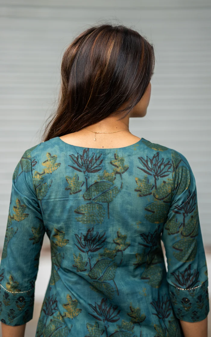 Teal Blue Floral Printed Straight Kurti set